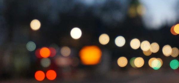 Jak ubierać się do figury? Poradnik doboru fasonów dla różnych typów sylwetki